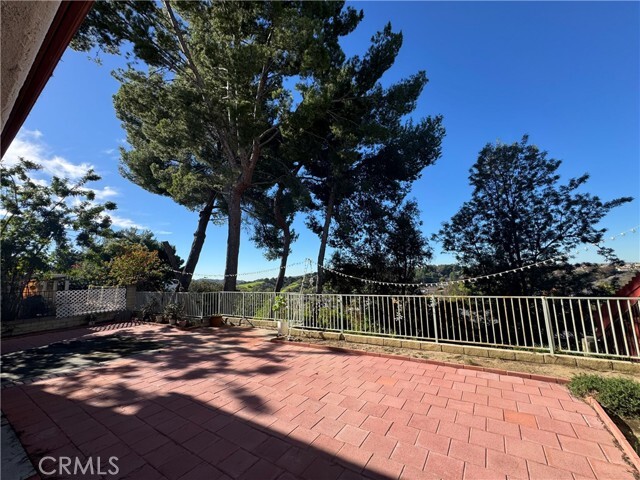 Building Photo - 1951 White Star Dr