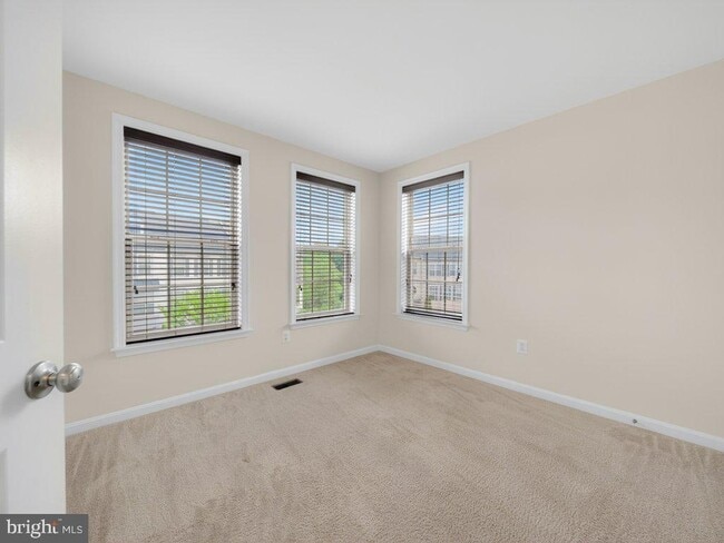 Building Photo - 1169 Carinoso Cir