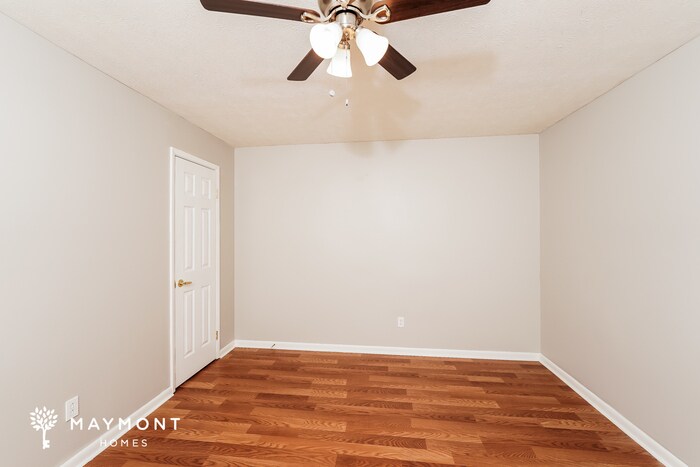 Building Photo - 5268 Goldmar Dr