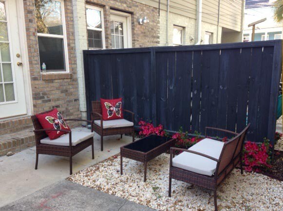 back private patio - 16 Reid St