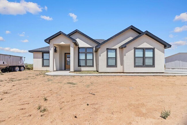 Building Photo - 12370 W University Blvd