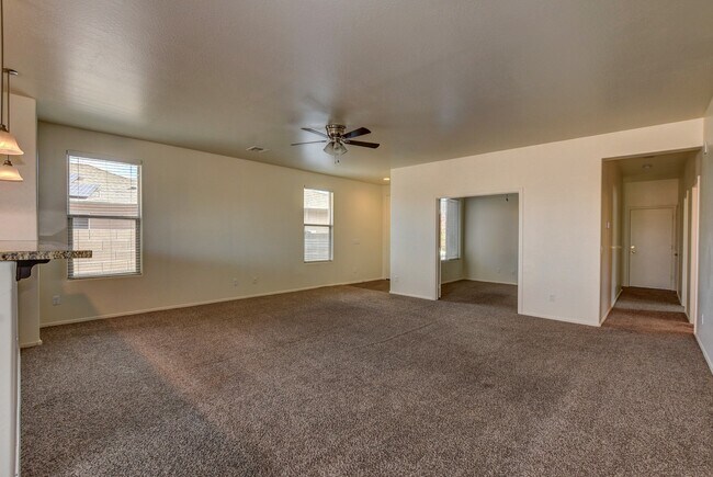 Building Photo - 3 Bedroom + a Den For Rent In Pronghorn Ra...
