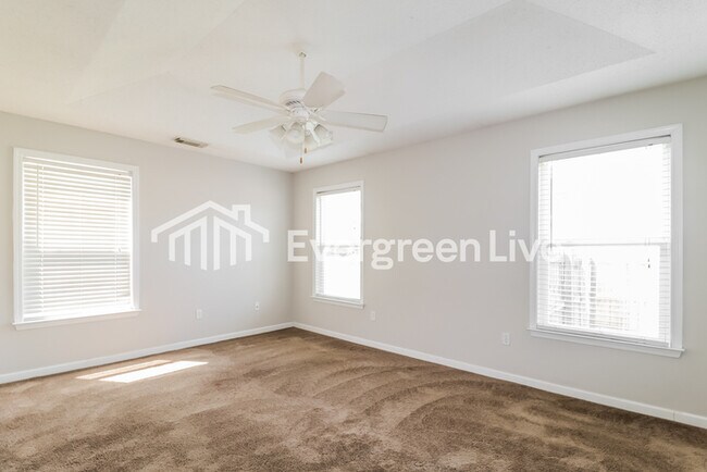 Building Photo - 18410 Marsh Pkwy