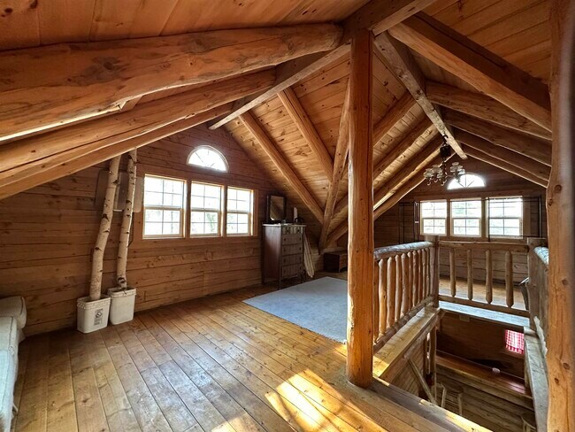 Building Photo - 14 Car Mar Ln