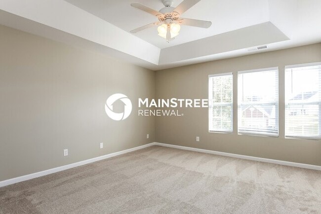 Building Photo - 3 Bedroom Pet-Friendly Home in Greensboro, NC with Main Street Renewal