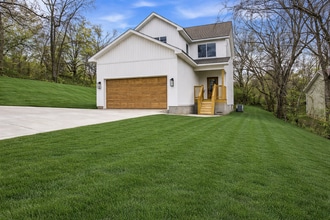 Building Photo - 116 Winstead St SW