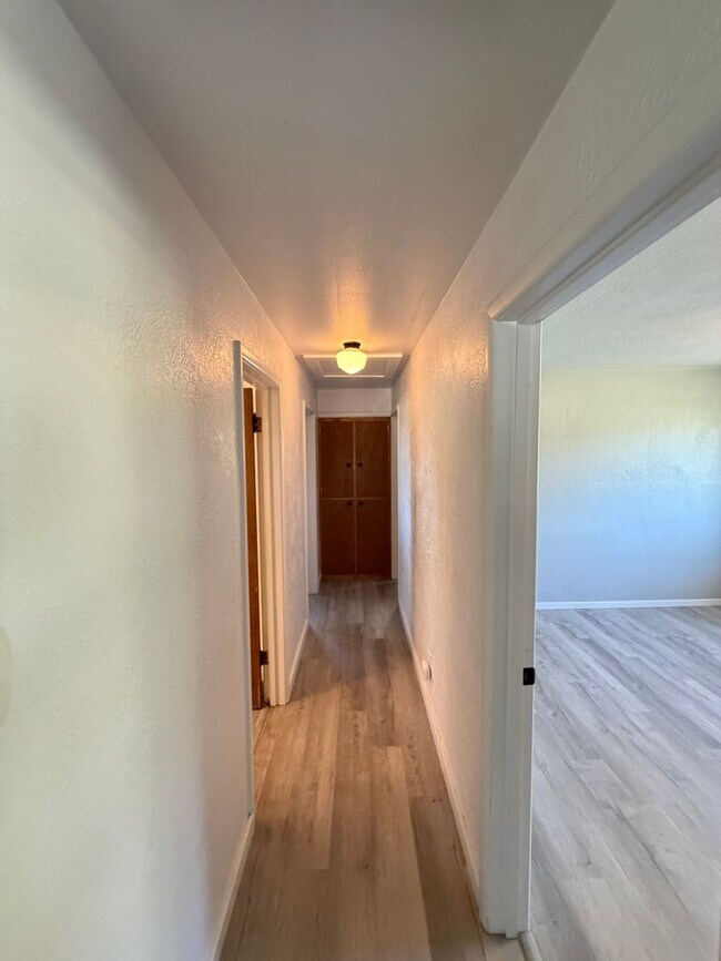Building Photo - 27840 7 Mile Ln