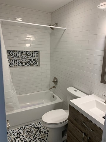 Building Photo - 21600 Olivia Ave