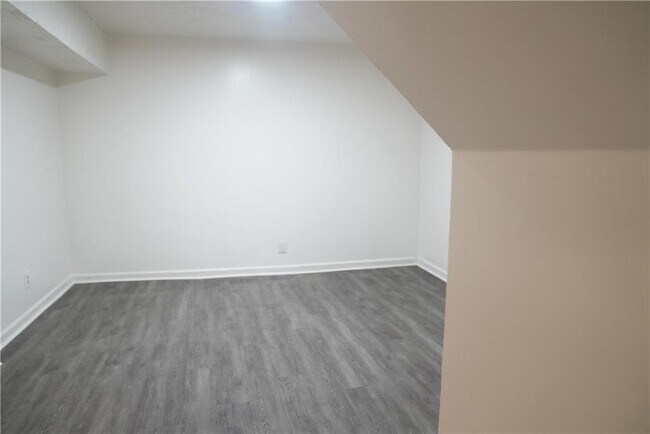 Building Photo - 1336 Willow Trail SW