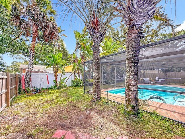 Building Photo - 2959 Laurel Ct