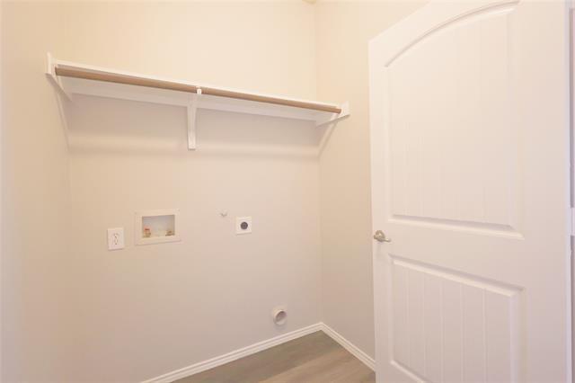 Building Photo - 9717 Mulligan Dr