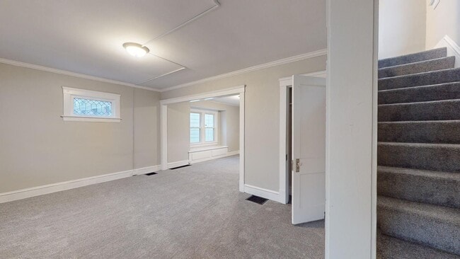 Building Photo - Brooklyn Centre neighborhood - 3  bedroom/...