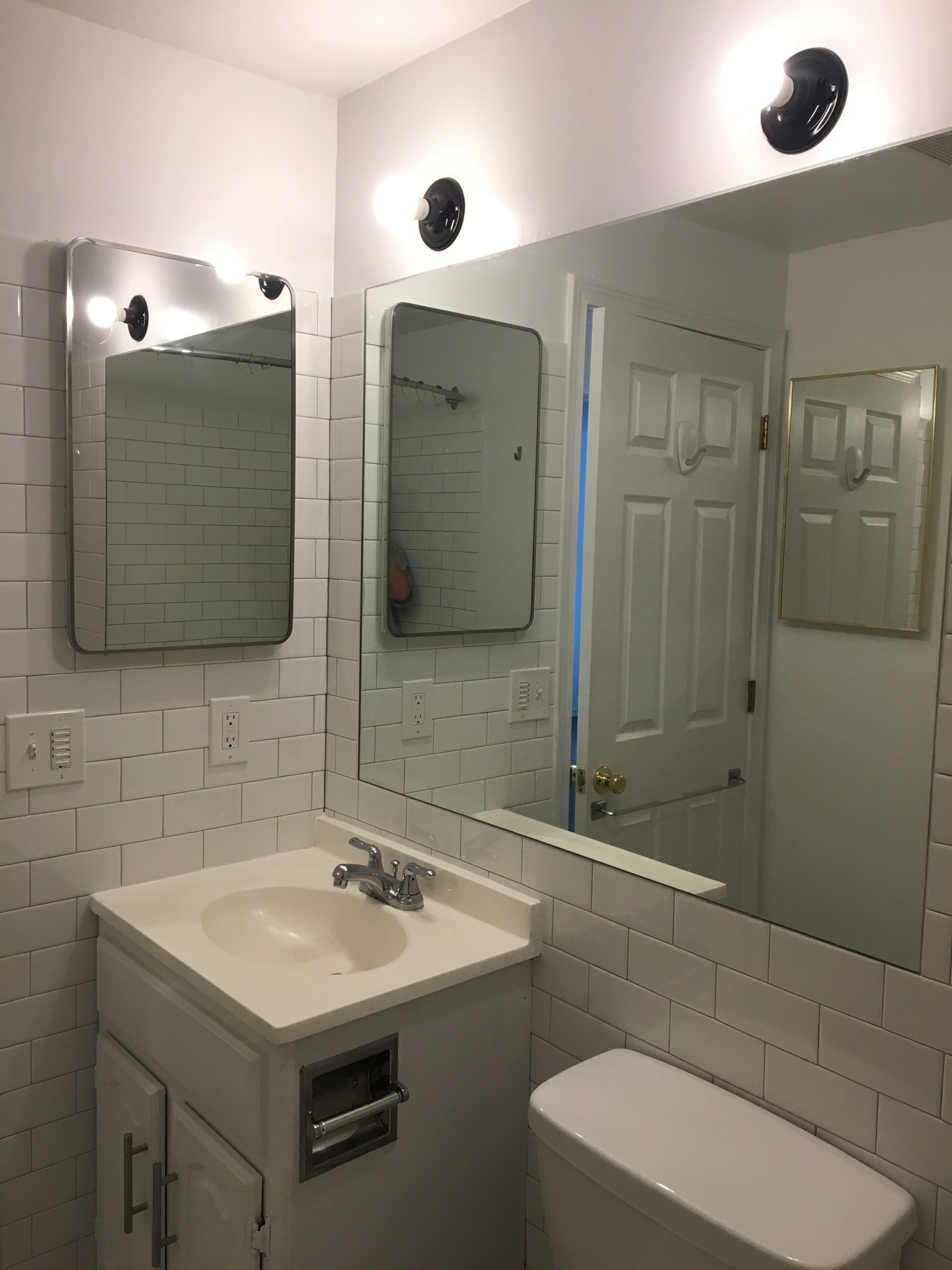bathroom storage and sink - 4923 SE 71st Ave
