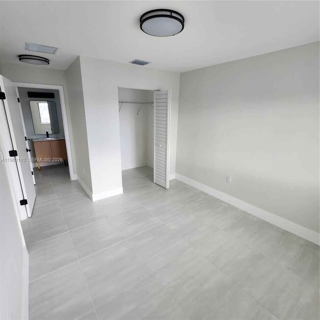 Building Photo - 1171 NW 66th St