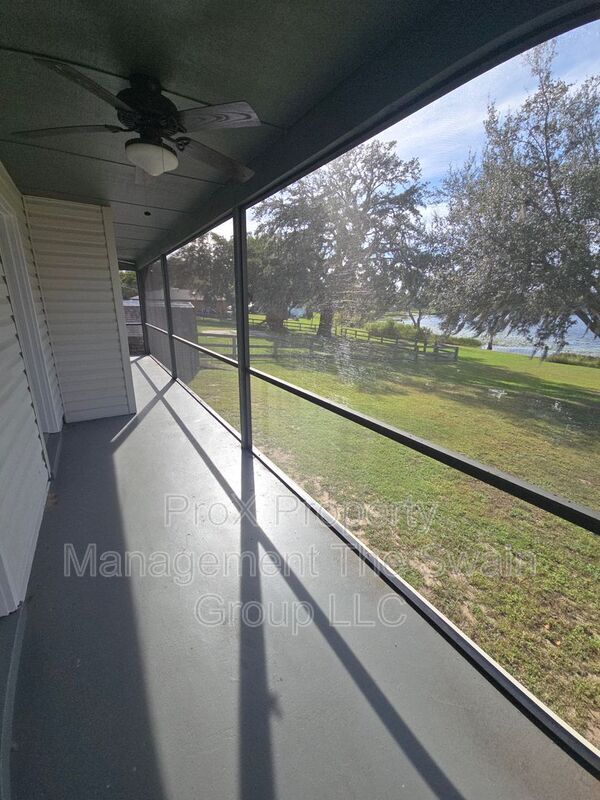 Building Photo - 1398 Lucerne Loop Rd NE