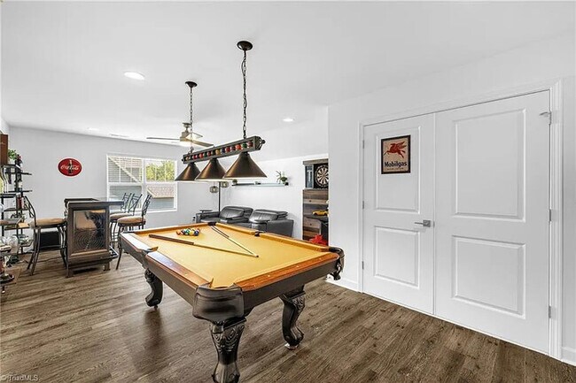 Building Photo - Earn Wealth While Leasing - Like a Homeown...