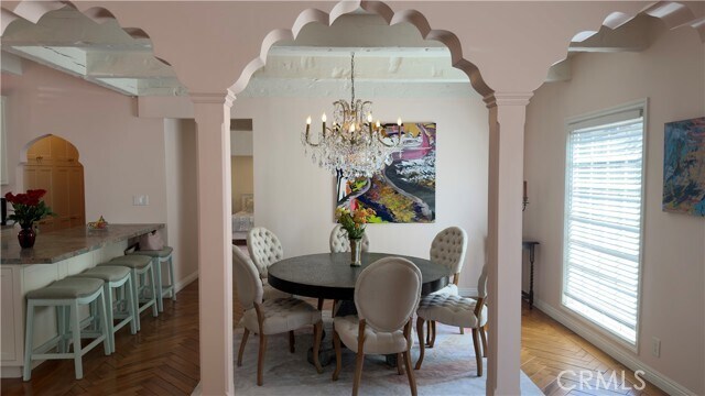 Building Photo - 327 Aster St