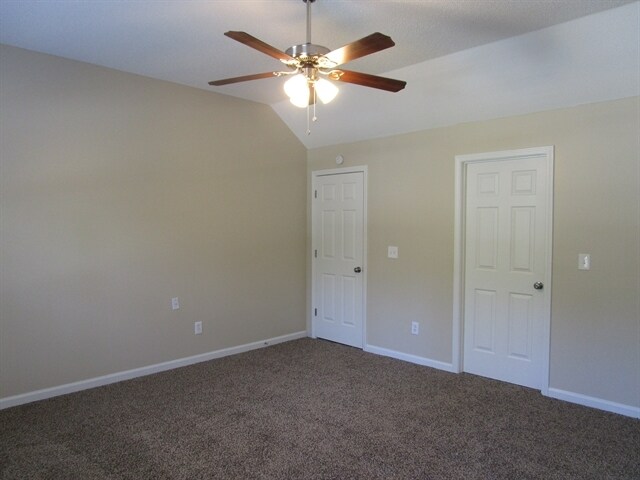 Building Photo - 204 Carrie Dr