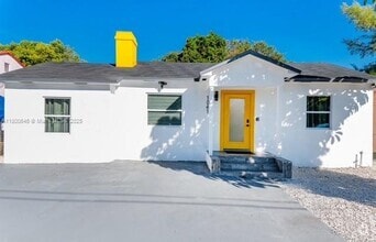 Building Photo - 1041 NW 35th St