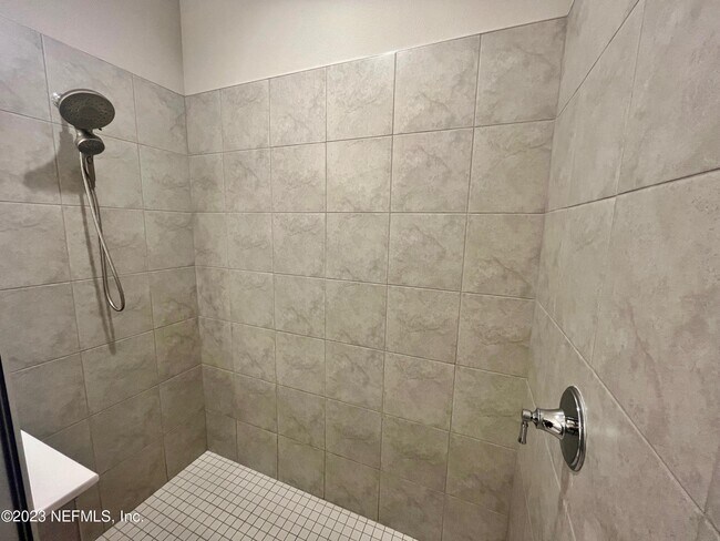 Building Photo - 2117 Hawkeye Pl