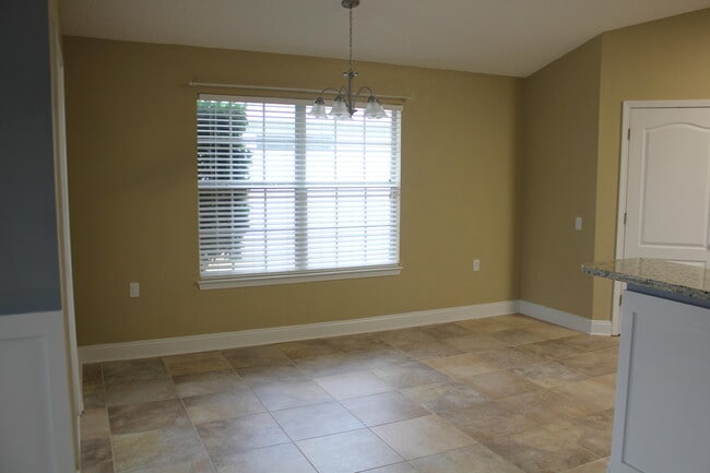 Building Photo - 6476 Sailport Cove
