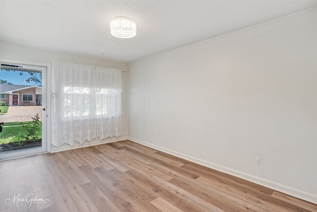 Building Photo - 1202 Wisteria St