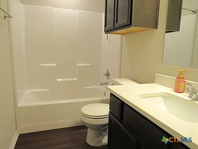 Building Photo - 613 Hobby Rd