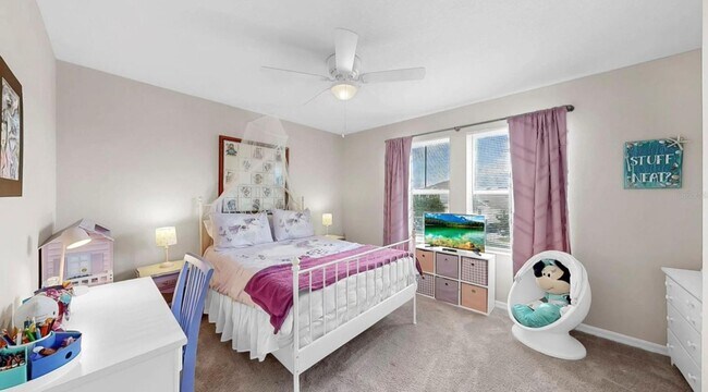 Building Photo - Spacious 5bed - With Amenities!