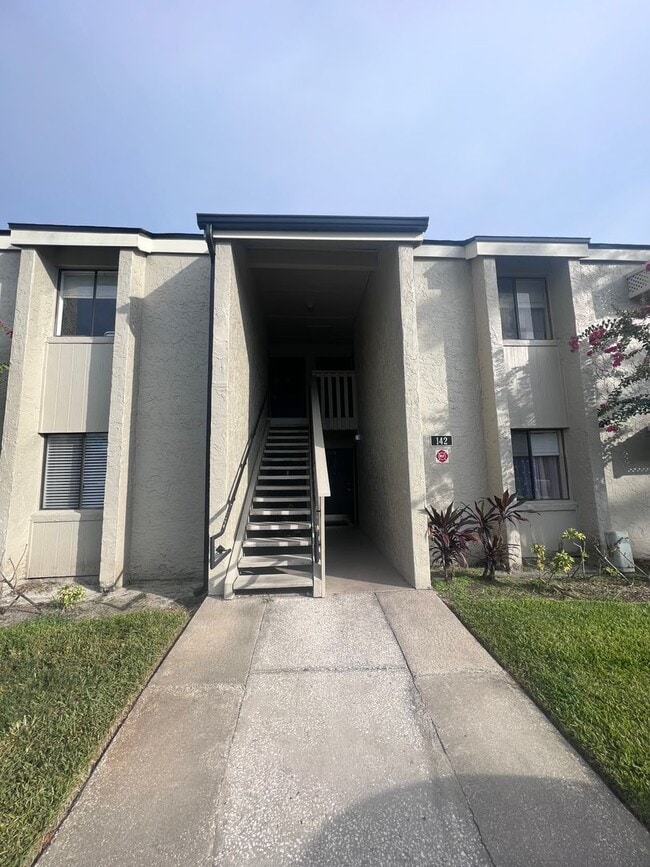 Building Photo - 1/1 in Springwood Village