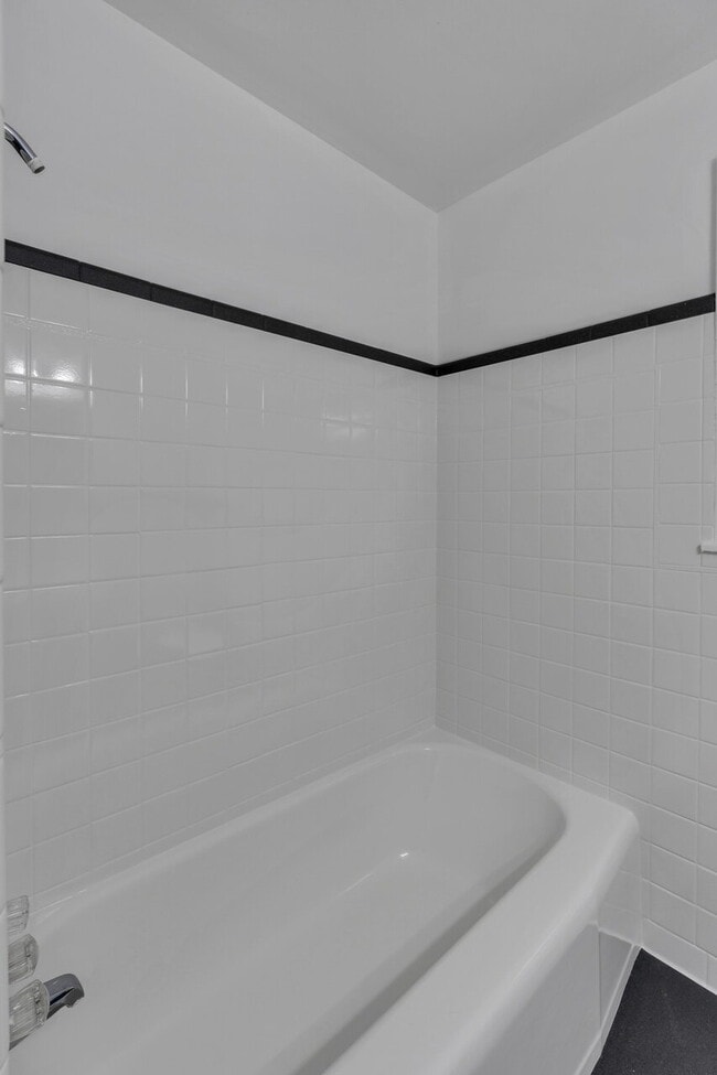 Building Photo - 314 Woodberry Dr