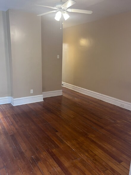 Building Photo - 3461 S Spring Ave