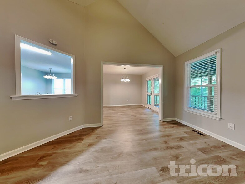 Building Photo - 3661 Winding Trail Dr
