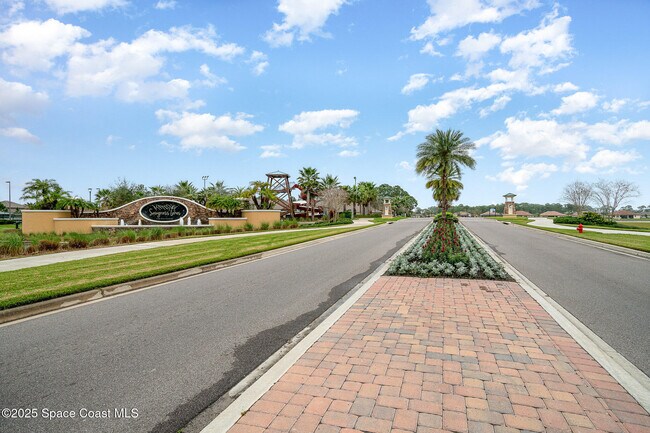 Building Photo - 4109 Alligator Flag Cir