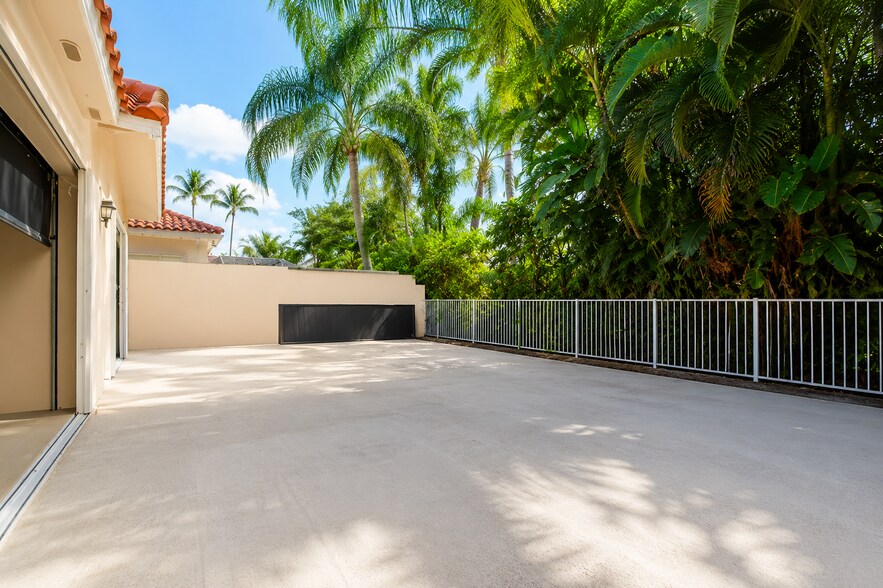 Building Photo - 7046 Fish Creek Ln