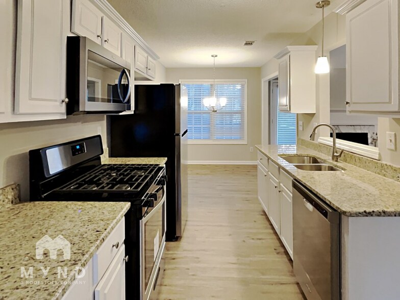 Building Photo - 1013 Vineyard Walk