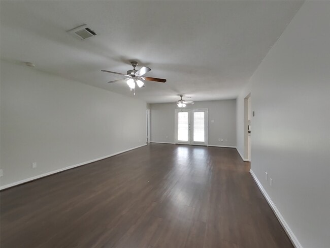 Building Photo - 28707 Binefield St