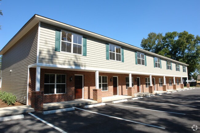Building Photo - 108 Hawkins Rd
