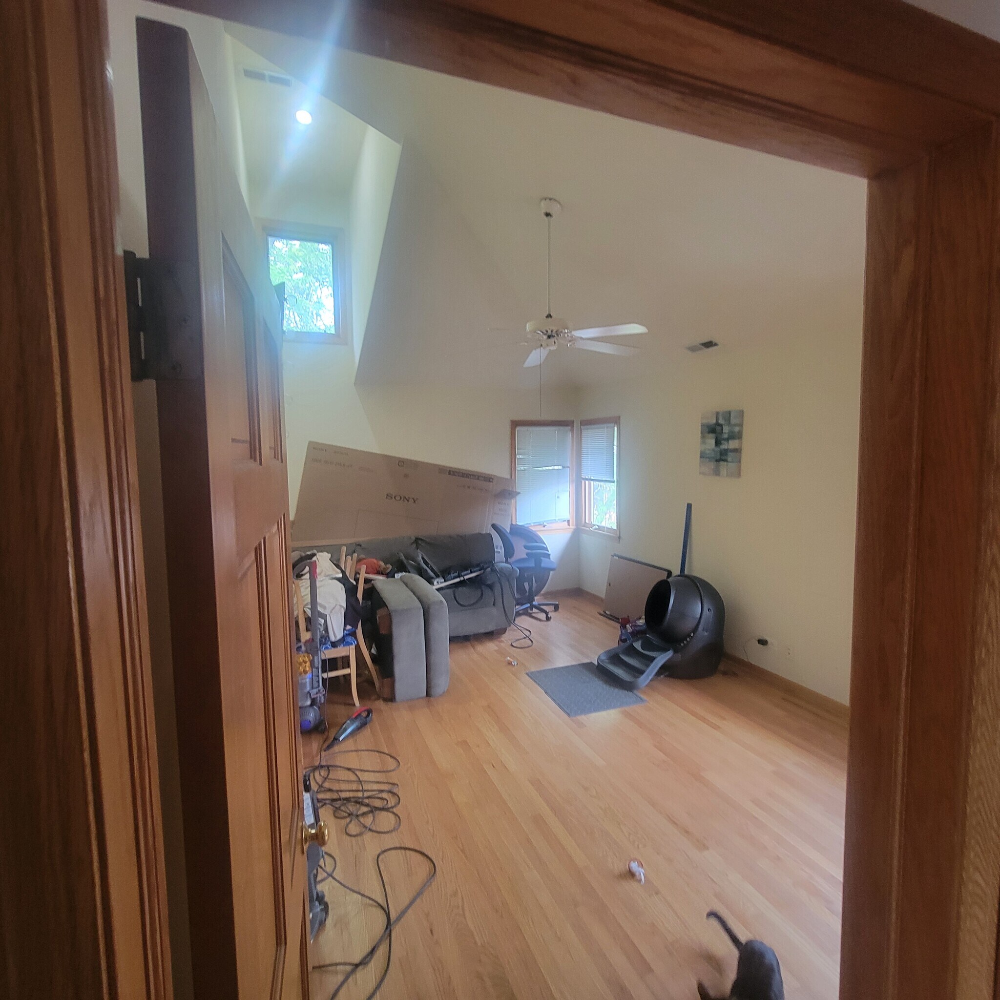Building Photo - 5727 N Mango Ave