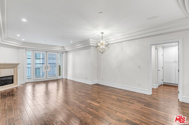 Building Photo - 12021 Guerin St