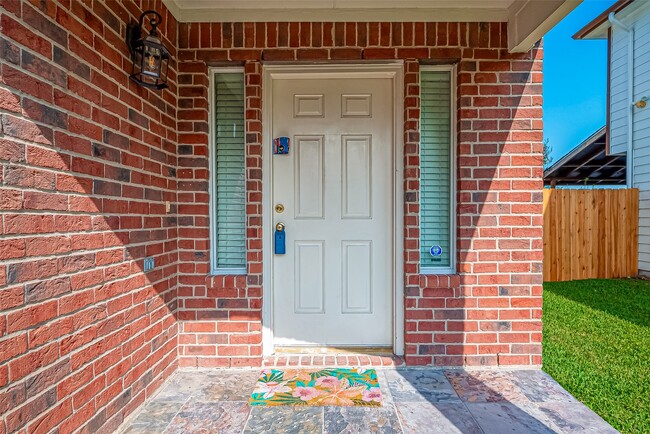 Building Photo - 5646 Tiger Lilly Way