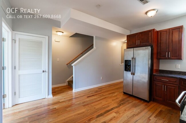 Building Photo - Four Bedroom Apartment near Temple University