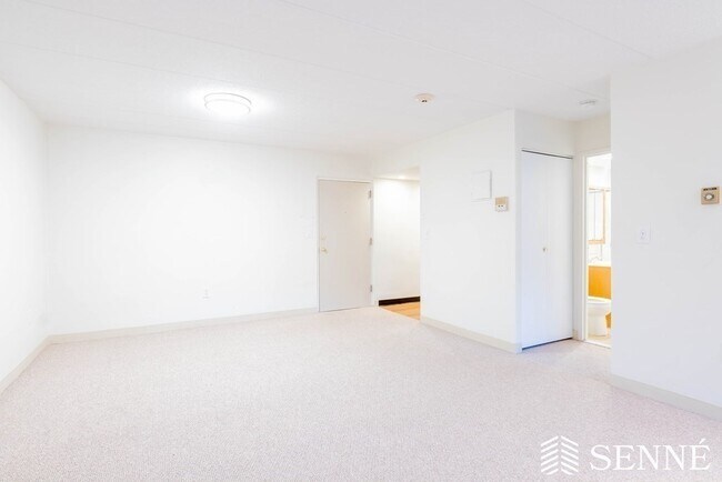 Building Photo - 278 Beacon St