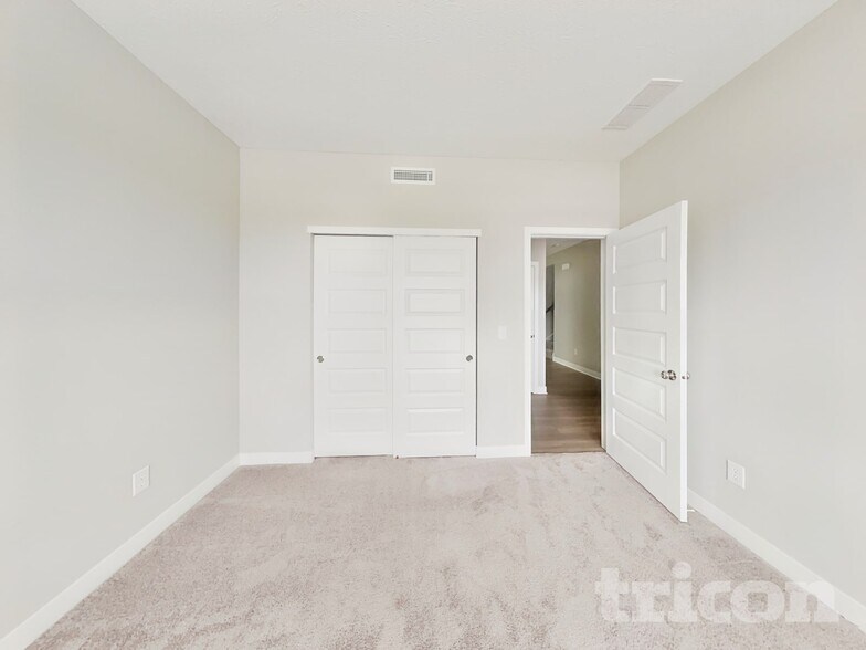 Building Photo - 4628 W Mineral Ln