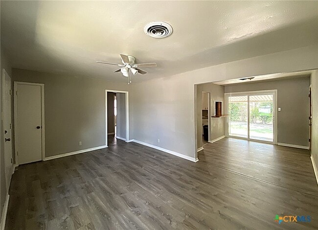 Building Photo - 2306 Poage Ave