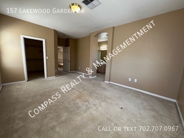 Building Photo - 157 Lakewood Garden Dr