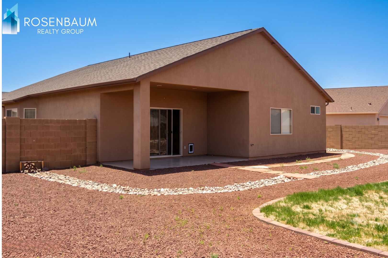 Building Photo - Beautiful single family in the heart of Chino Valley