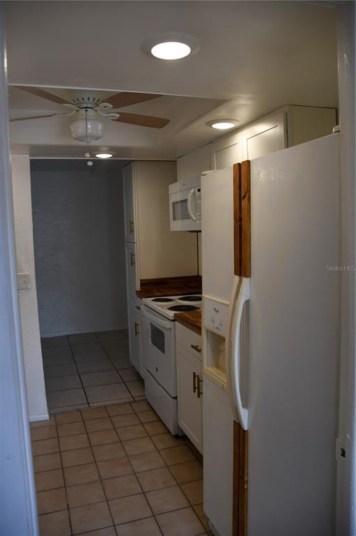 Building Photo - 1171 Calle Del Rey