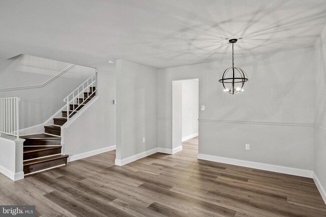 Building Photo - 1515 Marlborough Ct