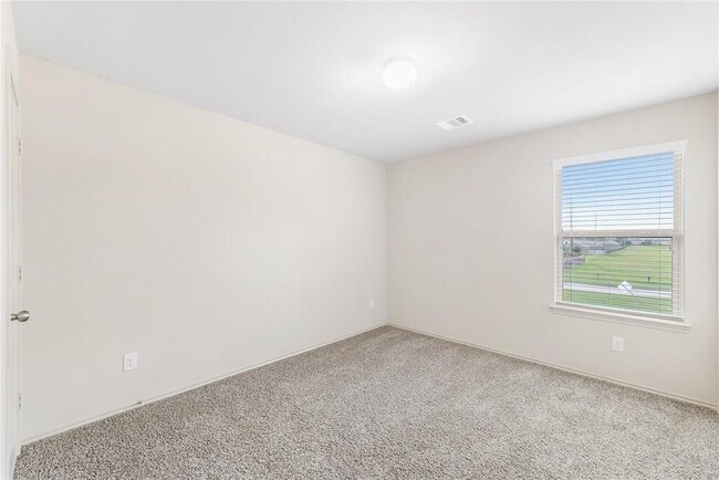 Building Photo - 23218 Royal Tiger Rd