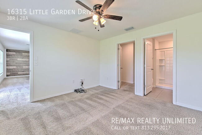Building Photo - 16315 Little Garden Dr